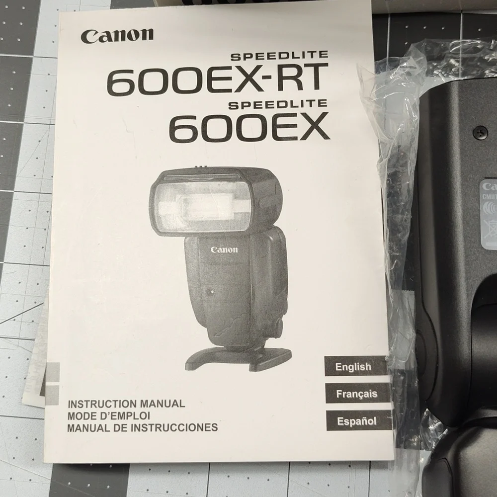 Canon Speedlite 600EX-RT Flash Kit